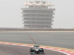 Гран-при Бахрейна: Росберг был первым на свободных заездах
